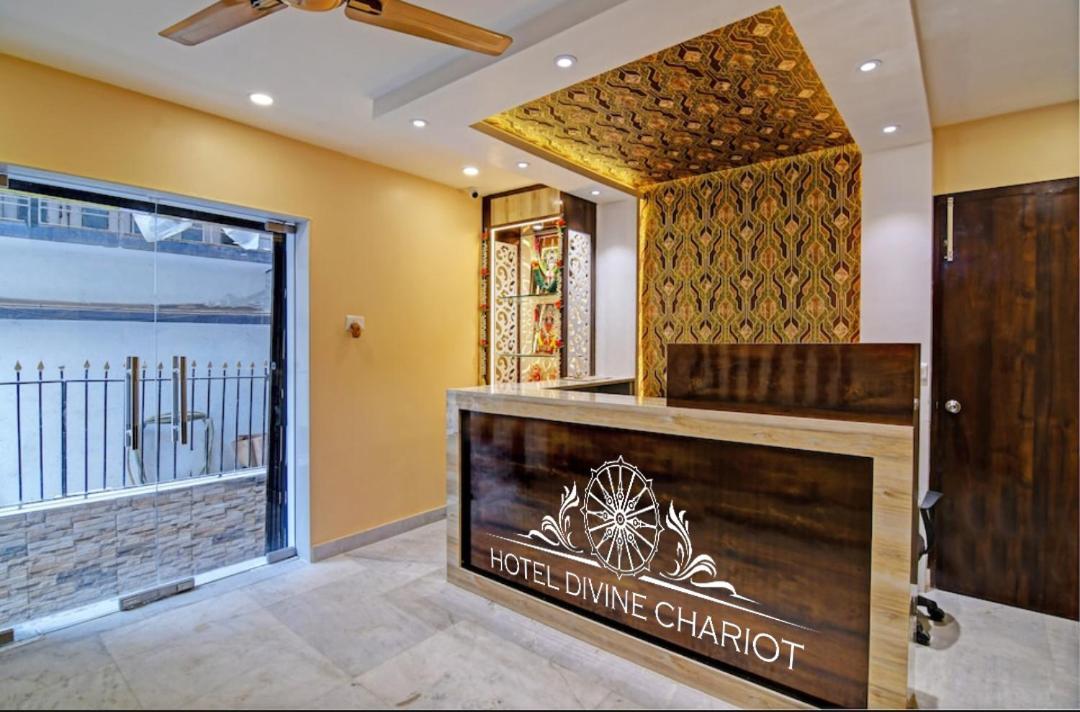 Hotel Divine Chariot Калькутта Экстерьер фото
