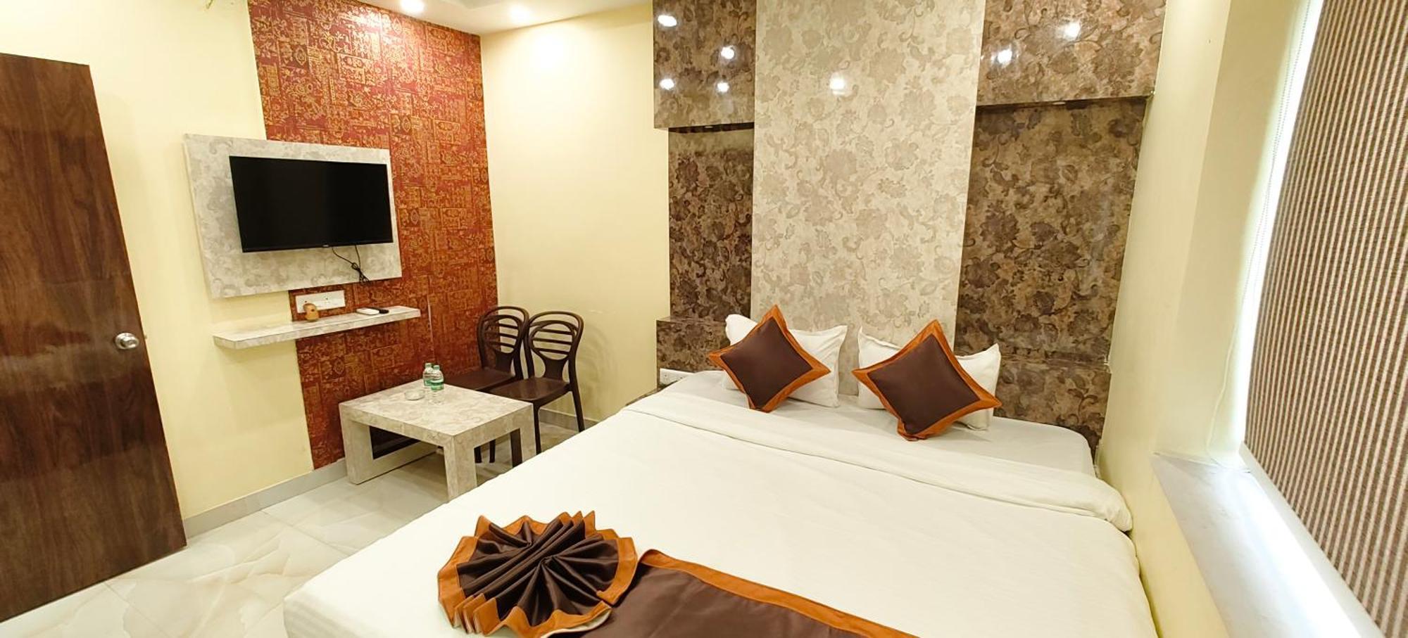 Hotel Divine Chariot Калькутта Экстерьер фото